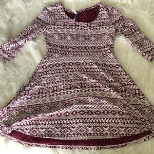 Red/White Geometric Wallflower Dress 🍎